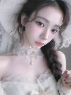 2 ảnh màu xinhh