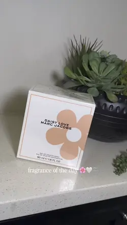 Marc Jacob’s Daisy