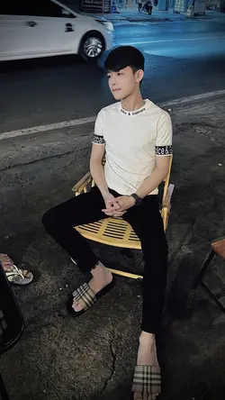 Trình Chiếu + Màu