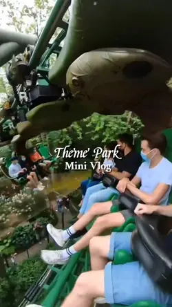 Theme Park Mini Vlog
