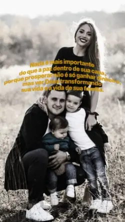 vídeo com frases