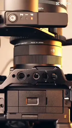 CAMERA