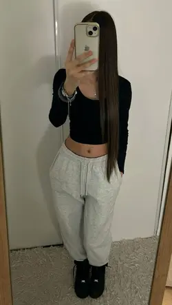 >>>
