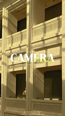 CAMERA MOMENT