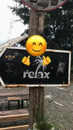 ketika tiba”,emoji