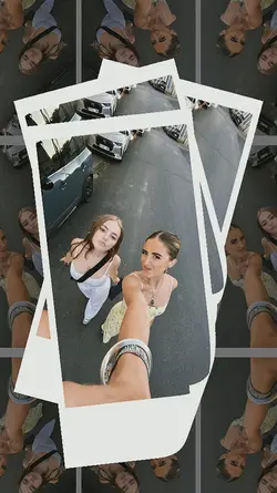 Friends photo dump