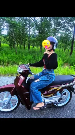 ចេញដើរលេង 💞🥰