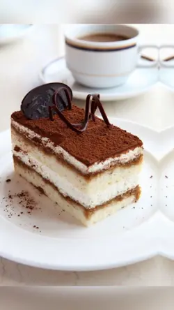 Tiramisu cake 