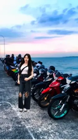 Cewek joget