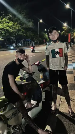 Trình Chiếu + Màu 