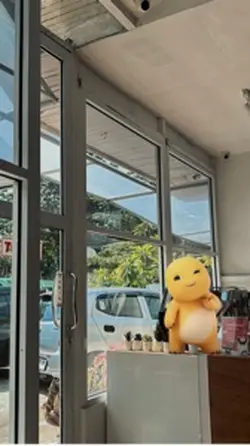 Tren dino kuning😍