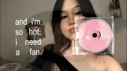 BOOMBAYAH 