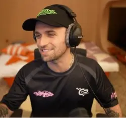 Squeezie, animal