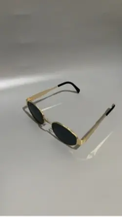 sunglasses 🕶️