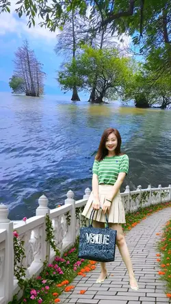 Lakeside scenery