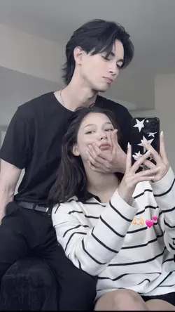 yg mmeluk raga kcilk