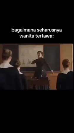 Wanita Tertawa