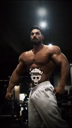 gym skullface
