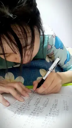 1 video tựa nhanh