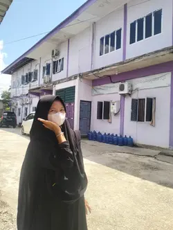 teks bisa diganti 