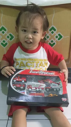 unboxing mainan