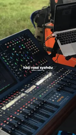 Lirik Syahdu