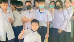 ซูมเลื่อน