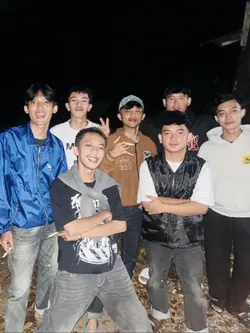 buku ini aku pinjam