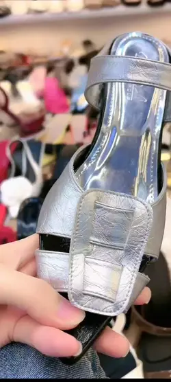 Mẫu 30s ko mặt nạ
