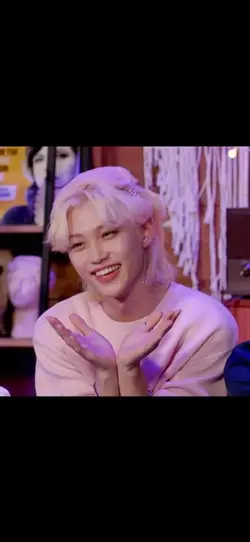Felix Iconic lines ✨
