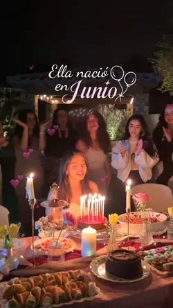 Ella nació en JUNIO💕