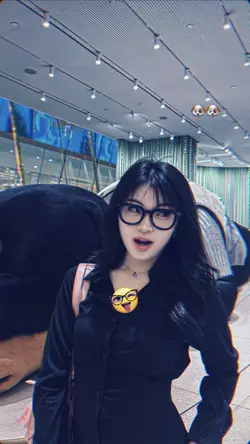Stiker bisa digeser