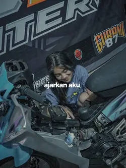 sementara sendiri