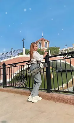 #𝒇𝒆𝒆𝒍𝒊𝒏𝒈