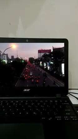 Frame Laptop