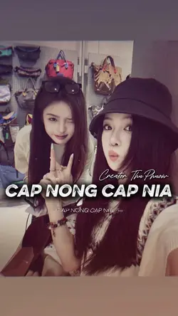 Hai người bạn làm 