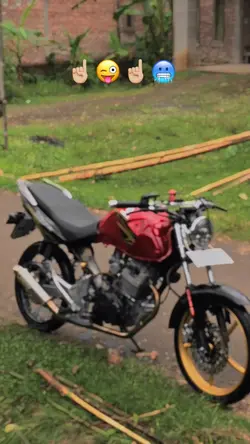 Emot tangan