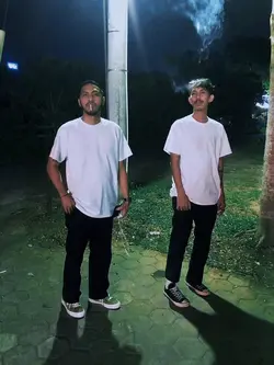 muria.lirik-h.o.t.h