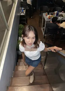 🛐