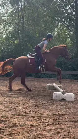 her jump tho 😍