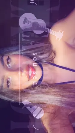 lyrics vídeo