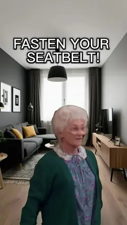 seatbelt sophia