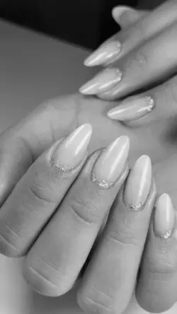 Nails viral