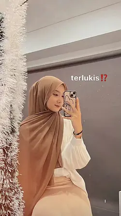 Terlukis Indah Raut 