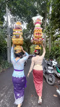 Balinese girl