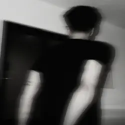 bnw blur