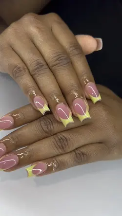 Short nail inspo ✨