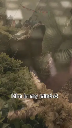 Me trying to focus: