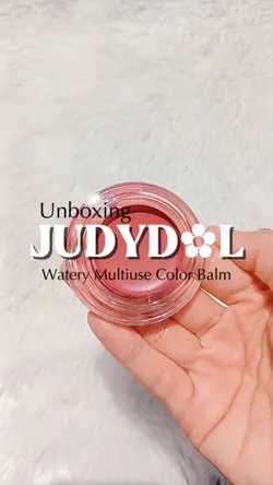 Unboxing Makeup