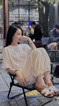 caption +màu 